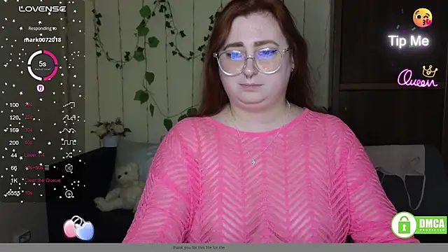 Alicia_love00 webcam