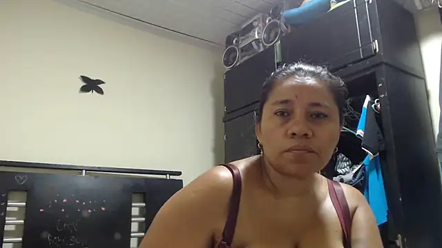 adrixxx38 webcam