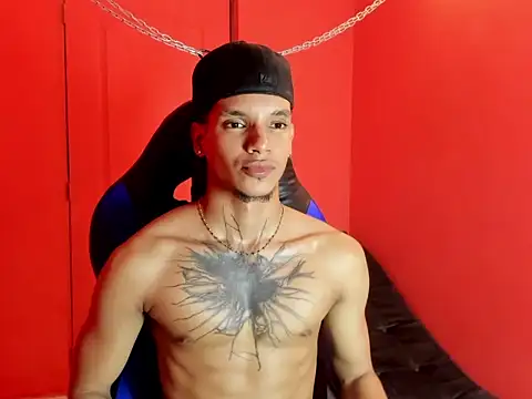 kai_storm77 webcam