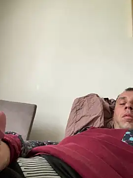 pajo109 - Pajo109's free webcam - UK Sex Cams