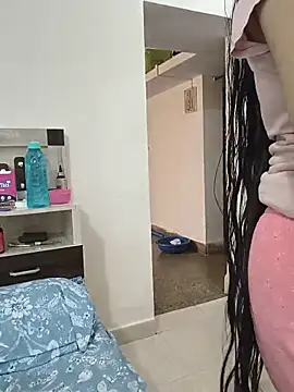 HeartlessGirl webcam
