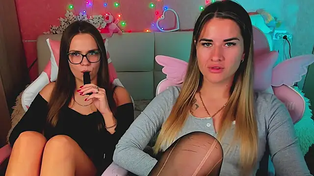 hotty_girls_here live sex cam
