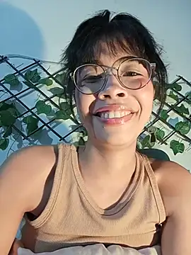 dolliette24 webcam