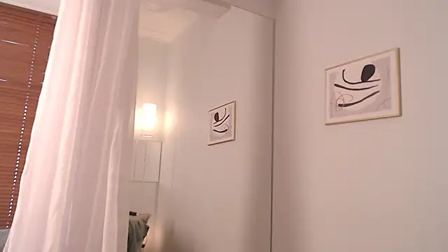 AlexxSweet webcam
