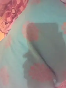 kirti-sharma webcam