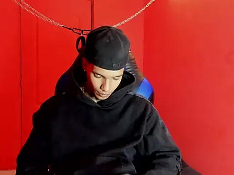 kai_storm77 webcam