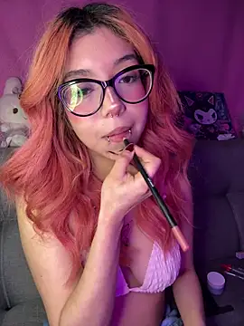 Valen-Foxx1 webcam