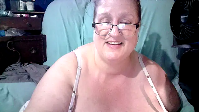 jade-belle webcam