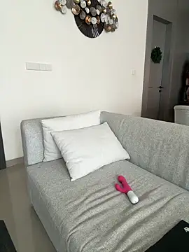 Sarahhh_xxx webcam
