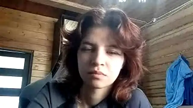 LowkeyIndigo webcam