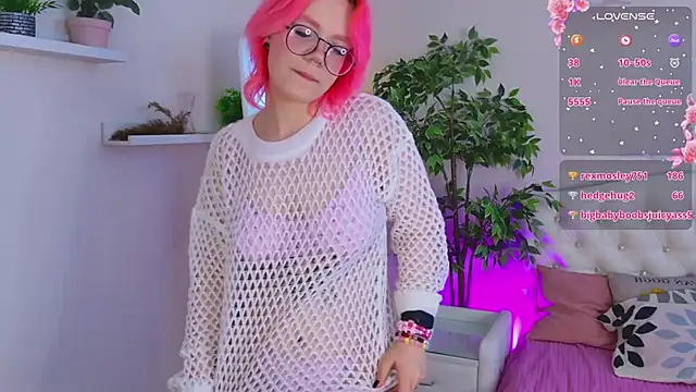 Waifu_Ketrin webcam