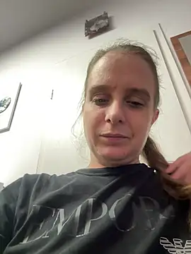 Chantalee webcam