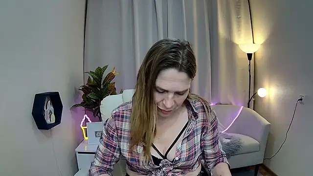 TessaDaybreak webcam