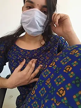 zoya_baby_ webcam