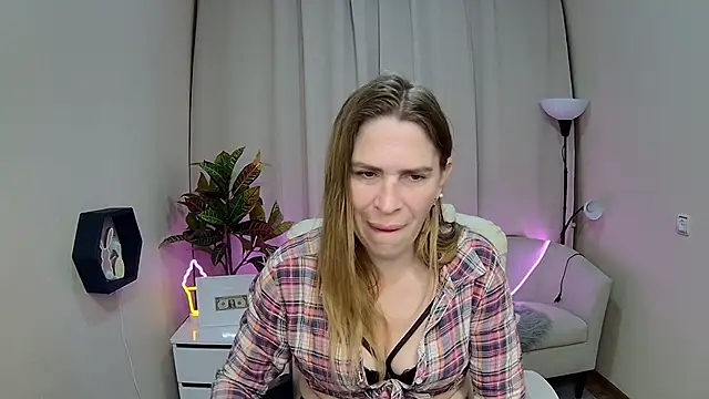 TessaDaybreak webcam