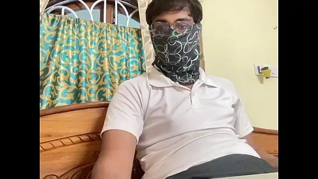 Slave_Aryan webcam