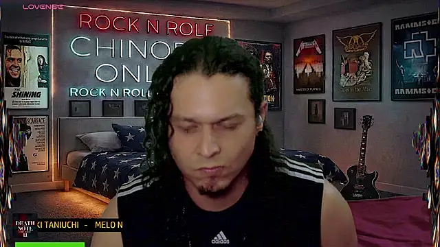 chino_roz webcam