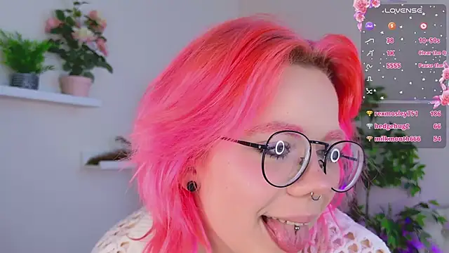 Waifu_Ketrin webcam