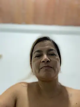 Jlo_69 webcam