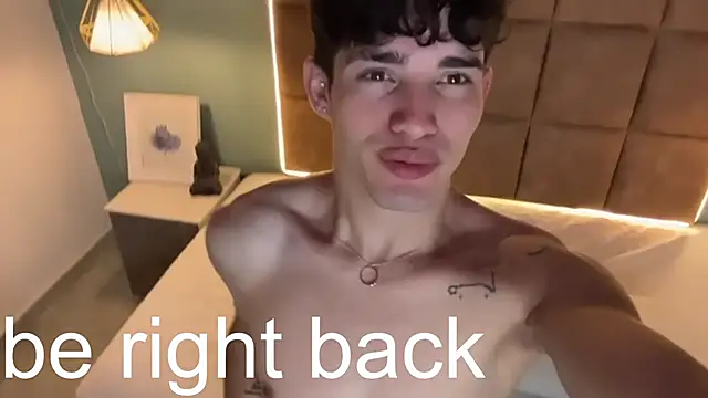 AlejooTwink webcam