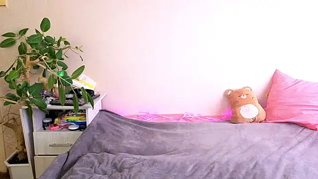 WildKittenX_ webcam
