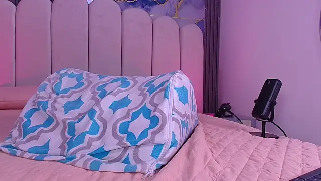 abbyrouss_ webcam