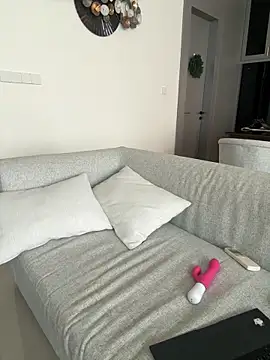 Sarahhh_xxx webcam