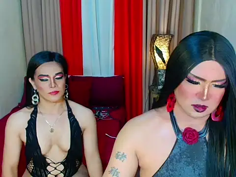 Incredible_Shemale webcam