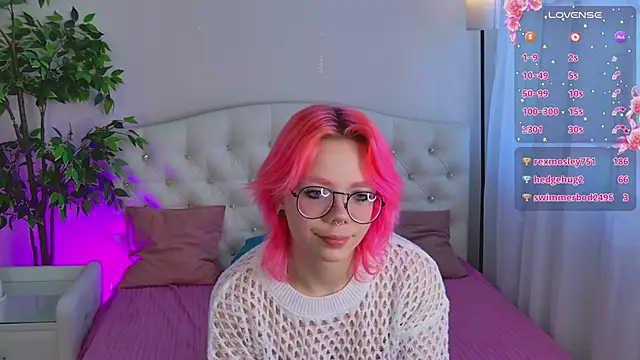 Waifu_Ketrin webcam