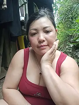 sary-hot2x webcam
