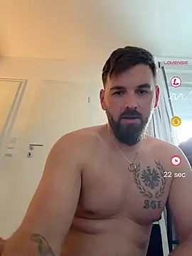 xxxsharkexxx webcam