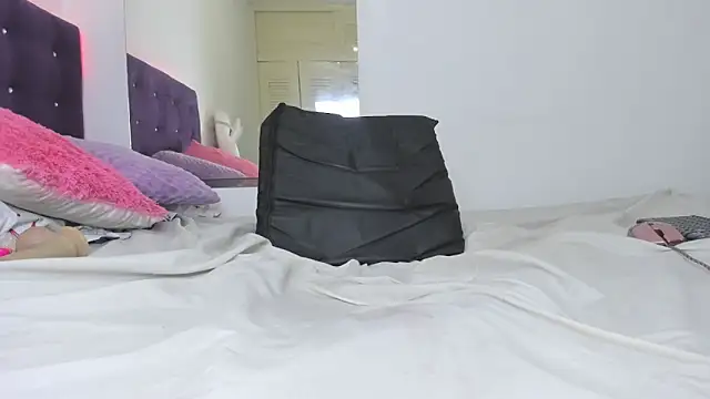 veronicaa_squirt webcam