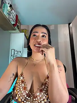 AsianMilfSheryl