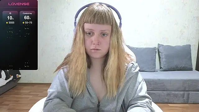 June_shy0 webcam