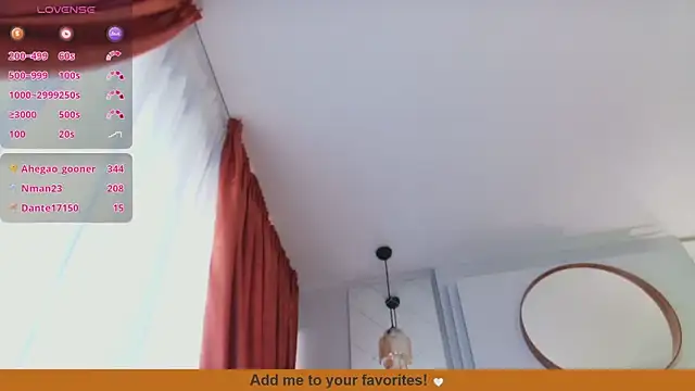 MadilynFox webcam