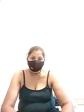 Miss_kirtii webcam