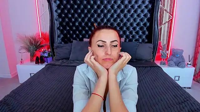Rebecca_Diamond webcam