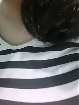 Shine_Mai webcam
