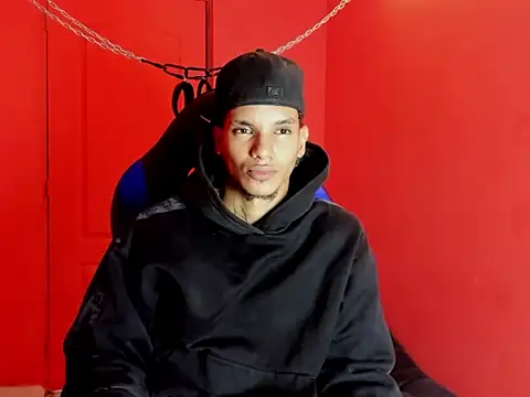 kai_storm77 webcam