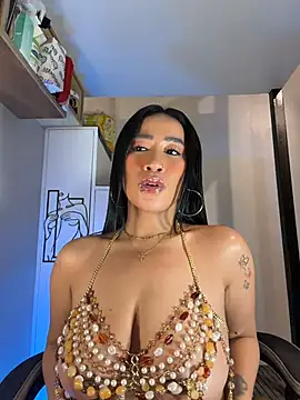 AsianMilfSheryl