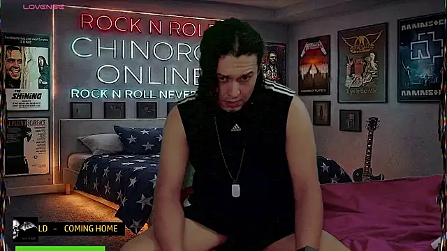 chino_roz webcam