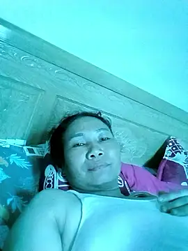 BlueGirlyeah webcam