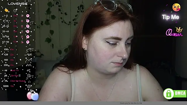 Alicia_love00 webcam