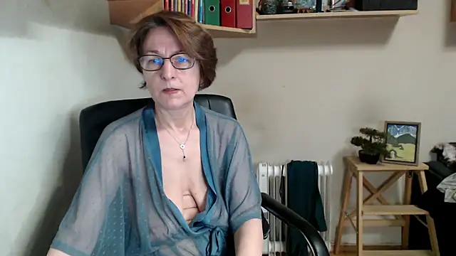 katemodel webcam