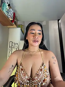 AsianMilfSheryl