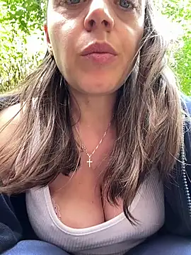 ladywithbigass