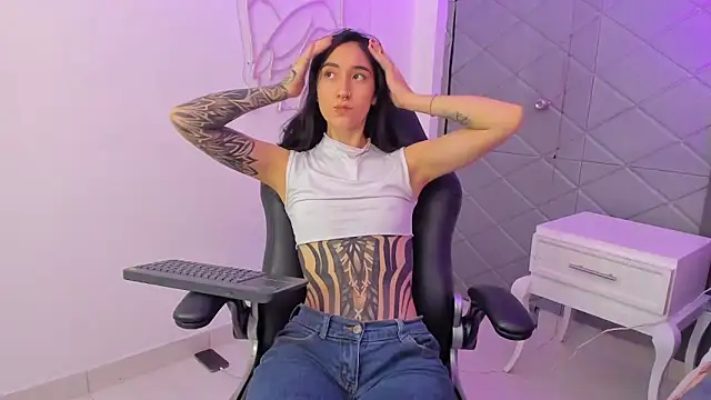 MeganPresleyy webcam