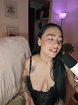 helena_smith webcam