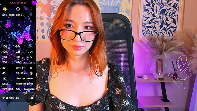Karen__davis webcam