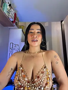 AsianMilfSheryl